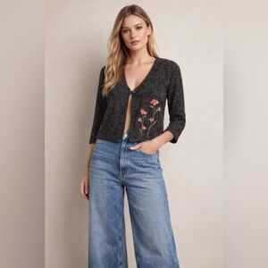 Vintage All That Jazz Ribbon Rose Appliqué Cardigan Y2K Cropped Sweater Medium